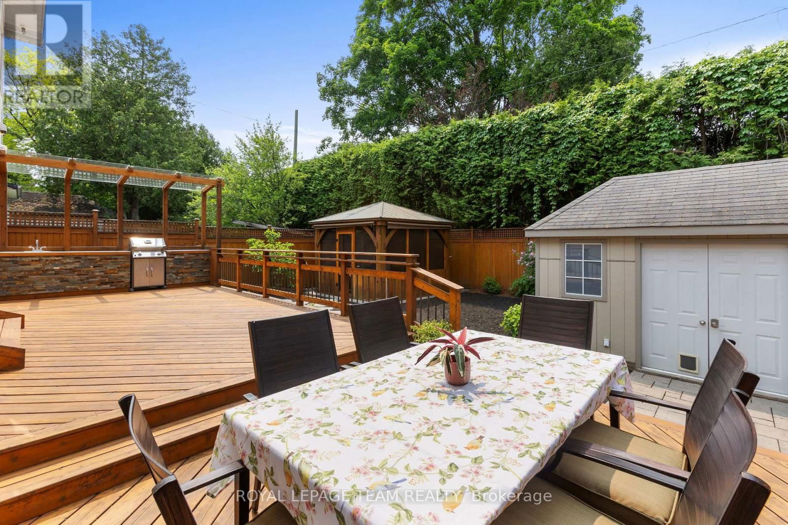 524 BROADVIEW AVENUE Image 29