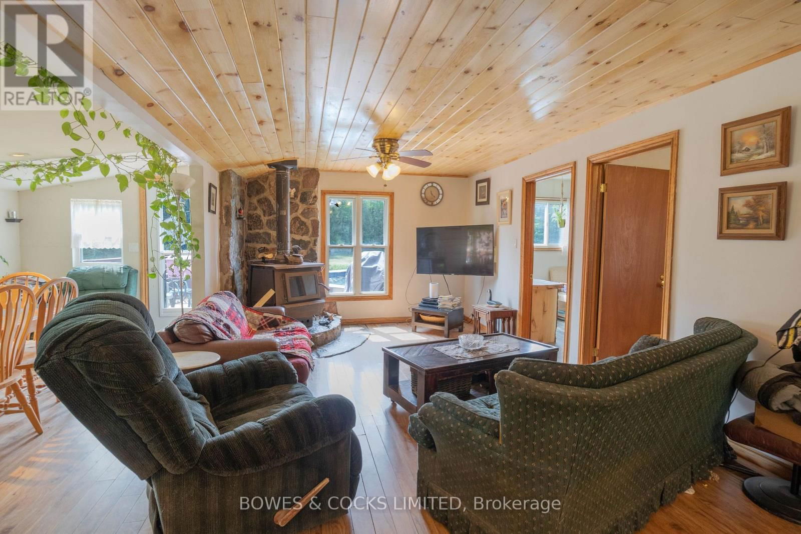 2070 FORTESQUE LAKE ROAD Image 28