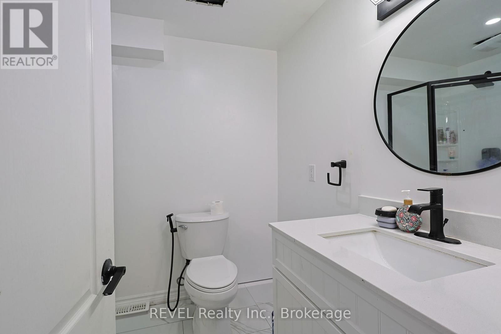 7272 LIONSHEAD AVENUE Image 29