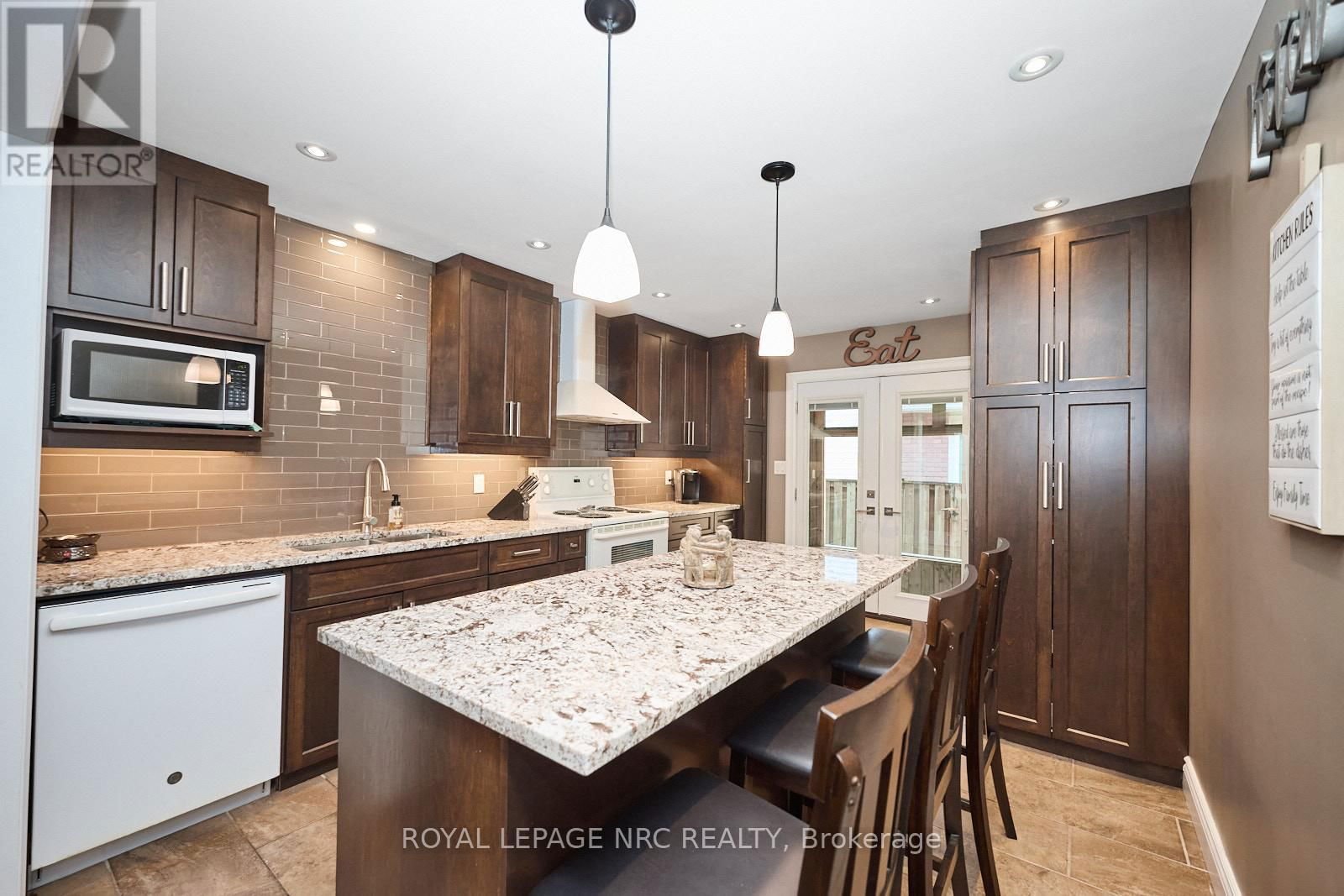 6706 BUCKINGHAM DRIVE Image 24