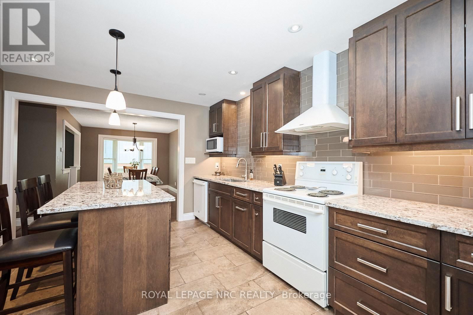 6706 BUCKINGHAM DRIVE Image 27