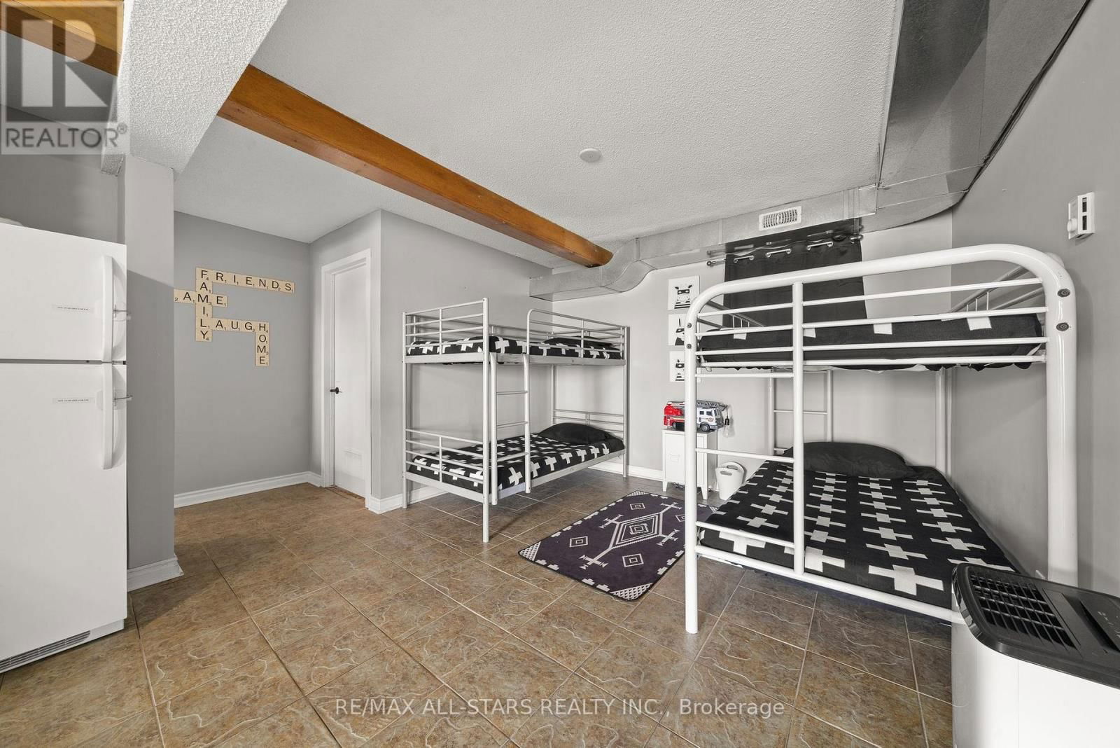 267 SNUG HARBOUR ROAD Image 25