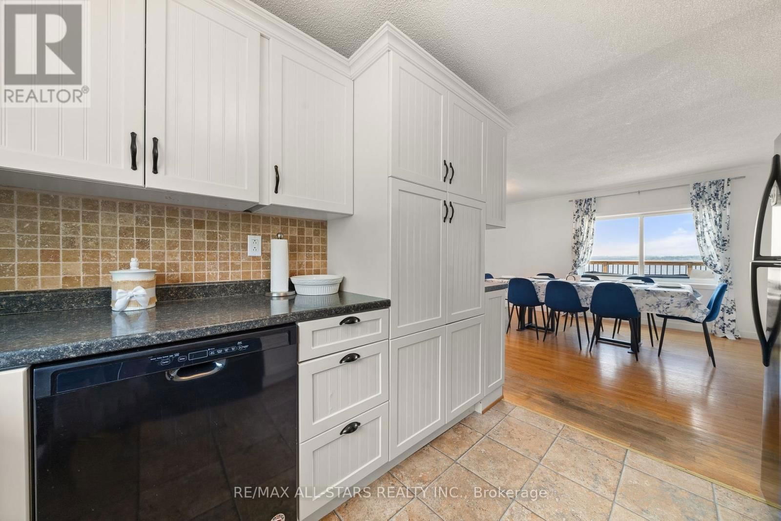 267 SNUG HARBOUR ROAD Image 6