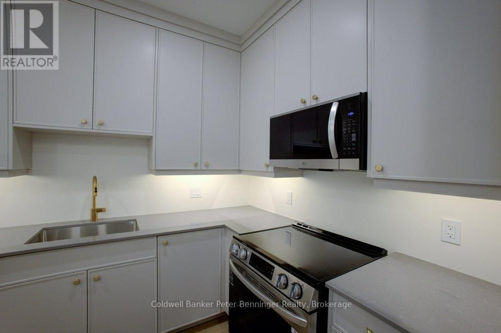 5 - 311 ARNAUD STREET Image 15