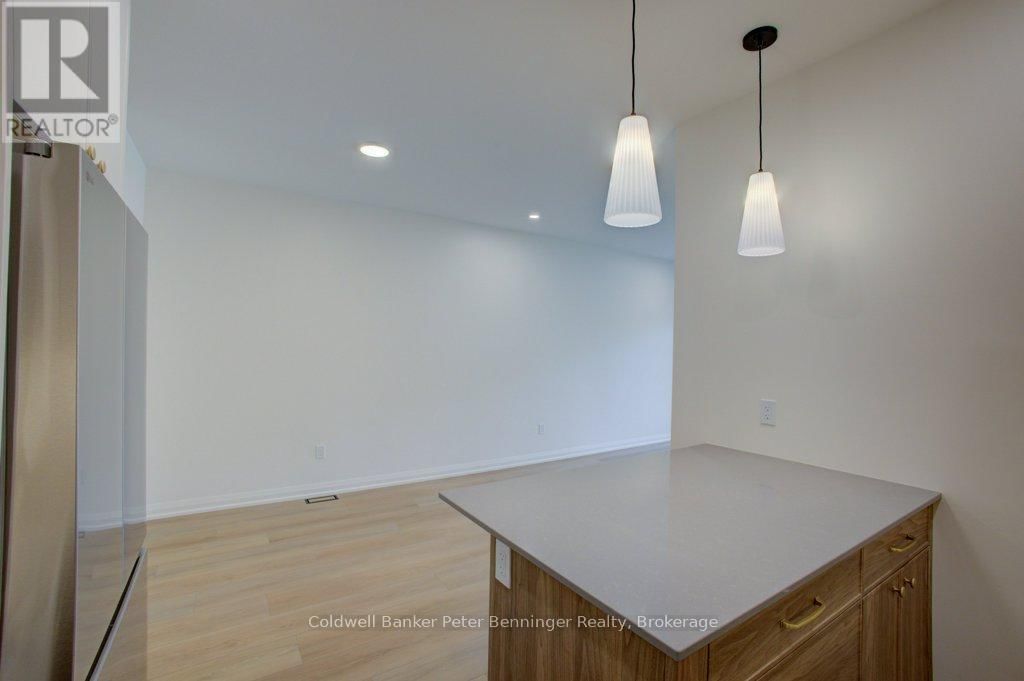 5 - 311 ARNAUD STREET Image 16