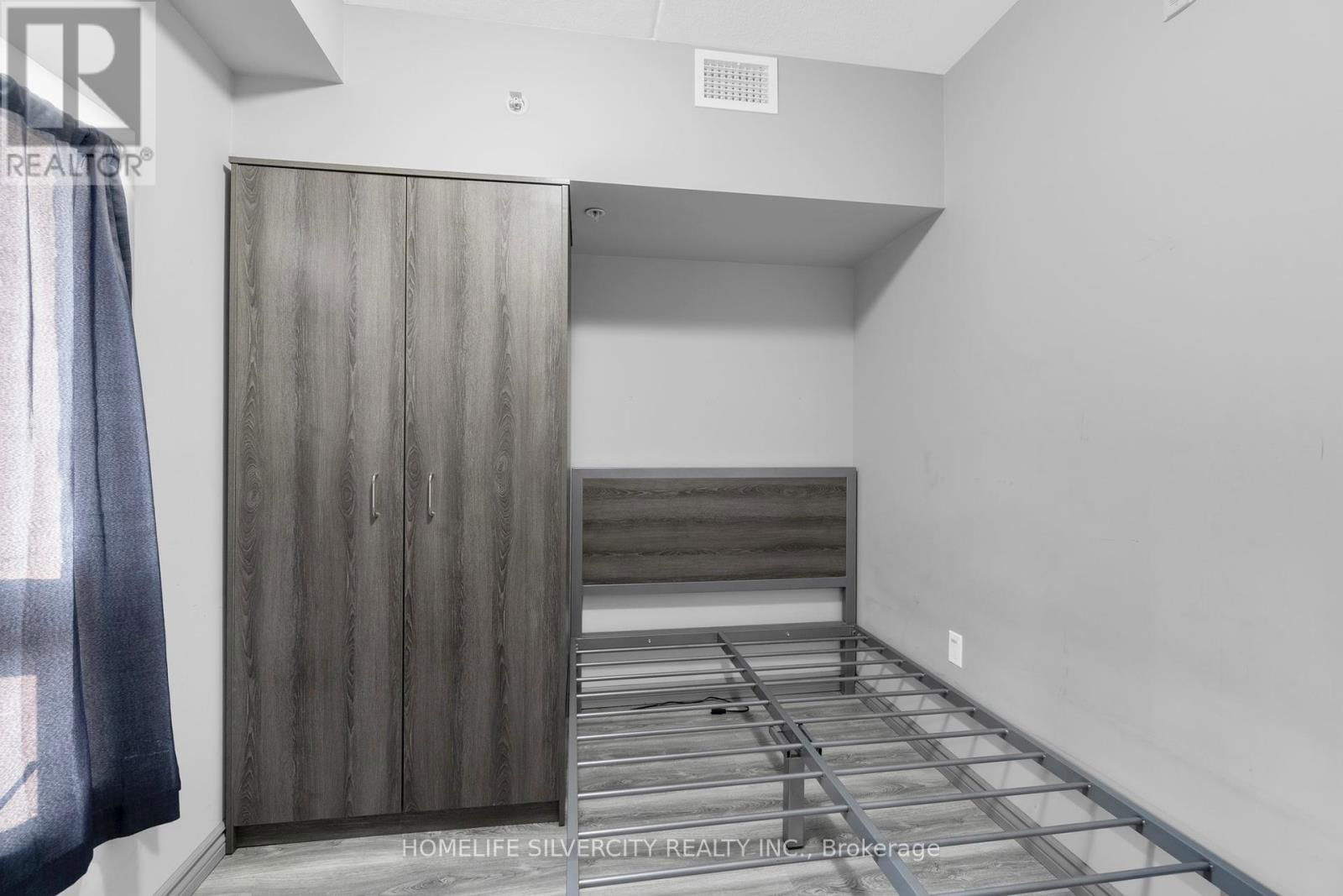 405 - 275 LARCH STREET Image 10