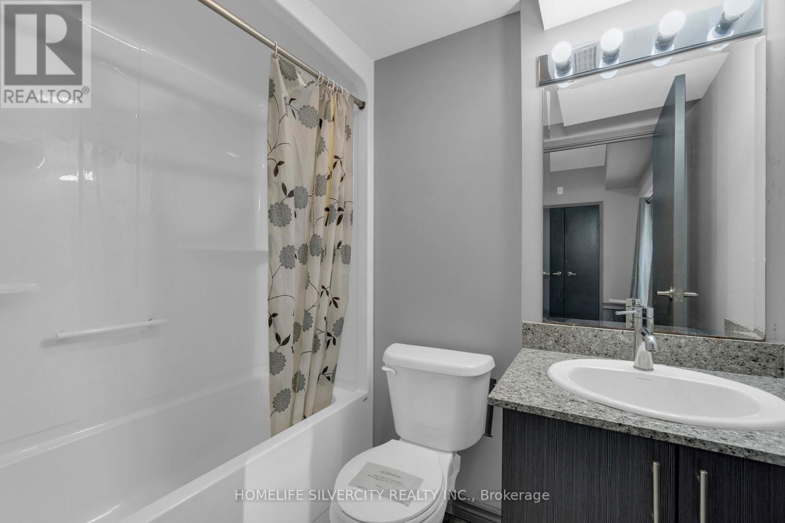 405 - 275 LARCH STREET Image 15