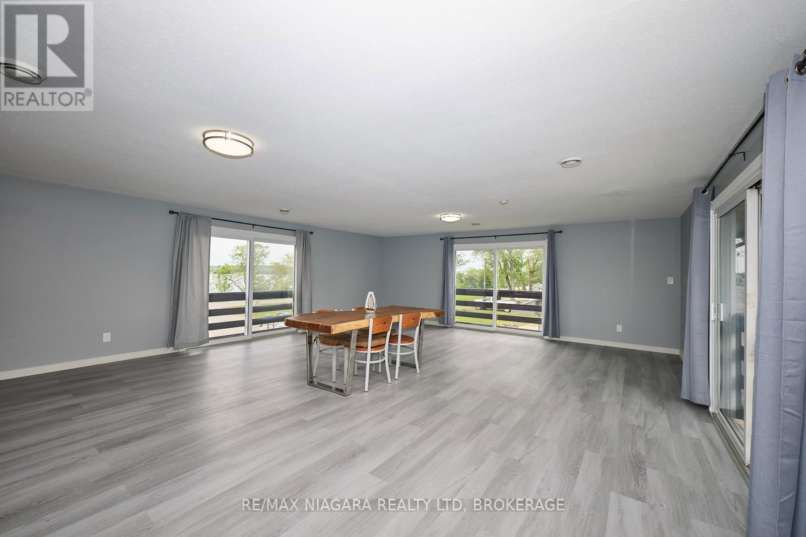 10655 NIAGARA PARKWAY Image 35