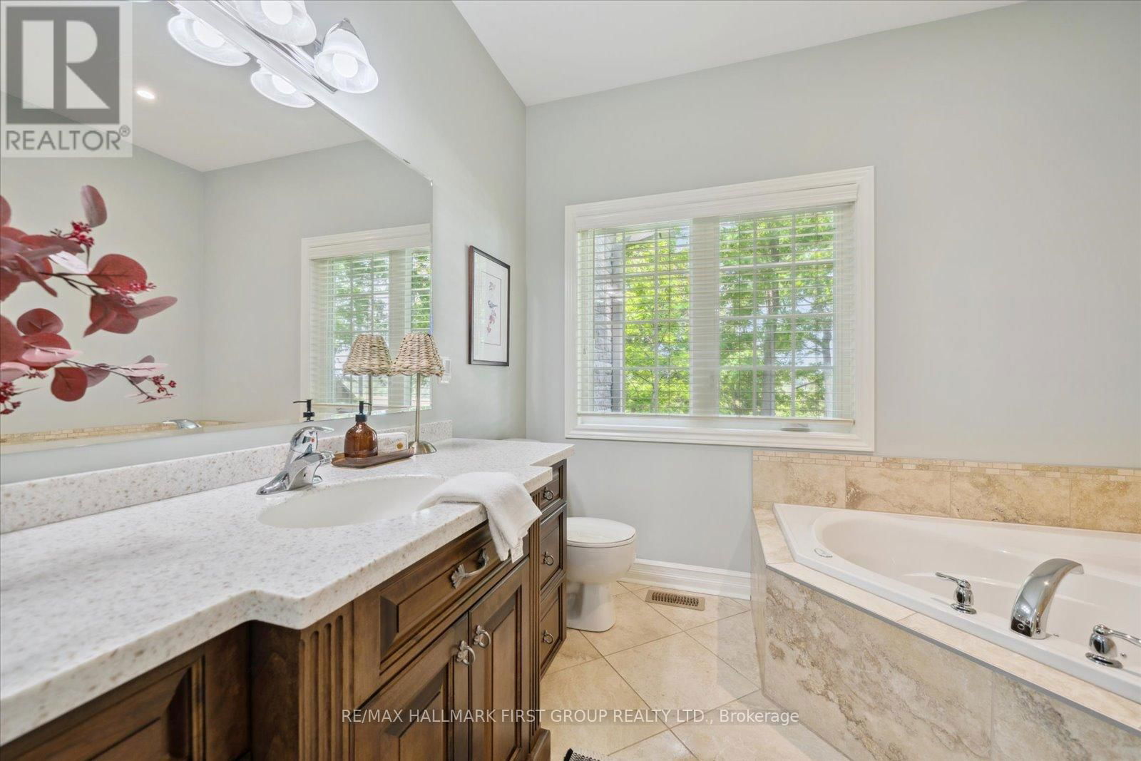 2317 SHERBROOKE STREET WEST Image 11
