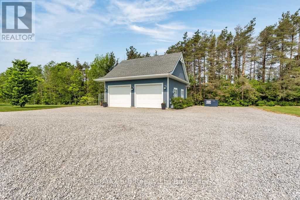 210 BEACH LANE Image 3
