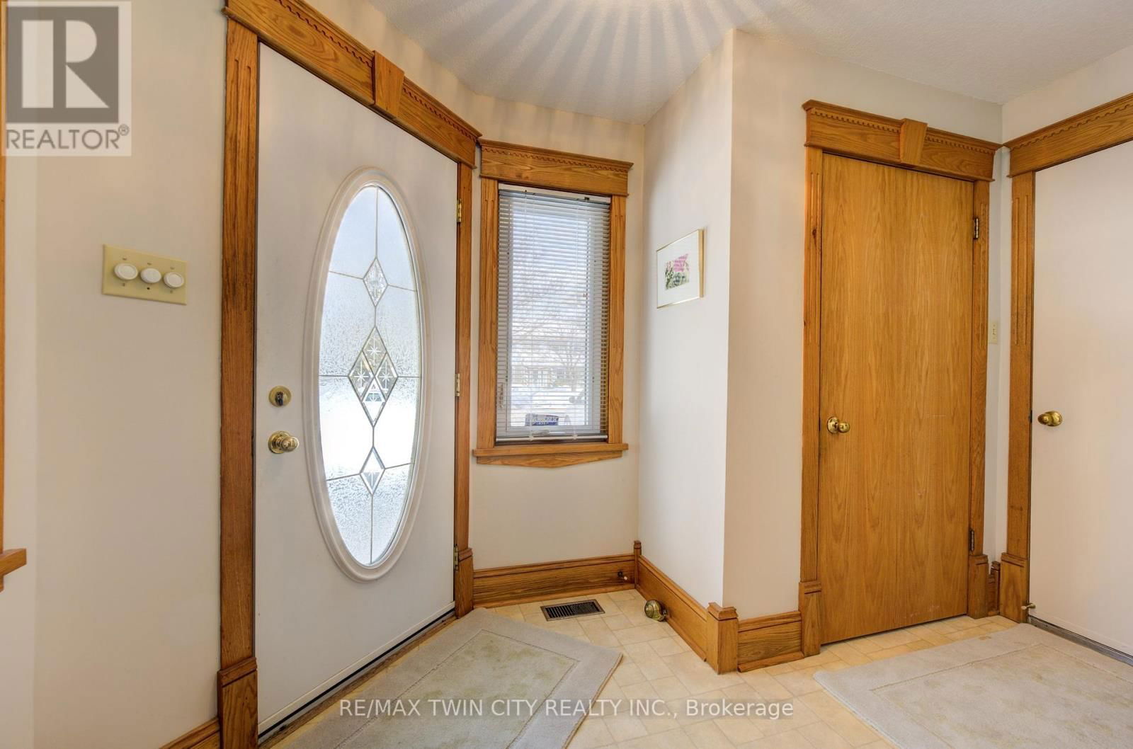 20 VIENNA CRESCENT Image 3