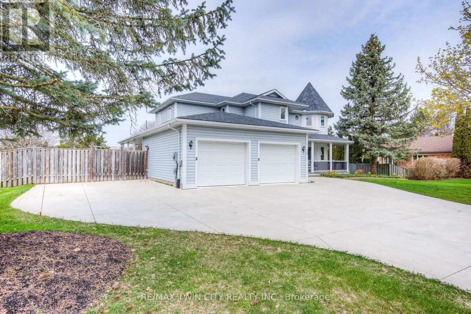 20 VIENNA CRESCENT Image 44