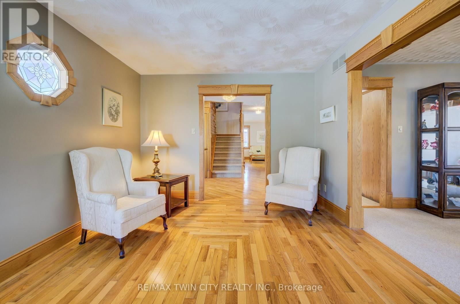 20 VIENNA CRESCENT Image 7