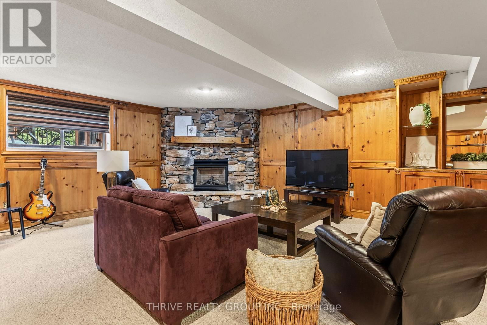 12 - 6 CADEAU TERRACE Image 35