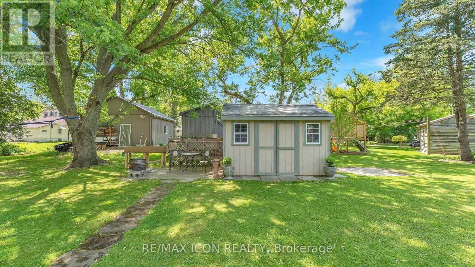 189 BETHANY STREET NORTH Image 33