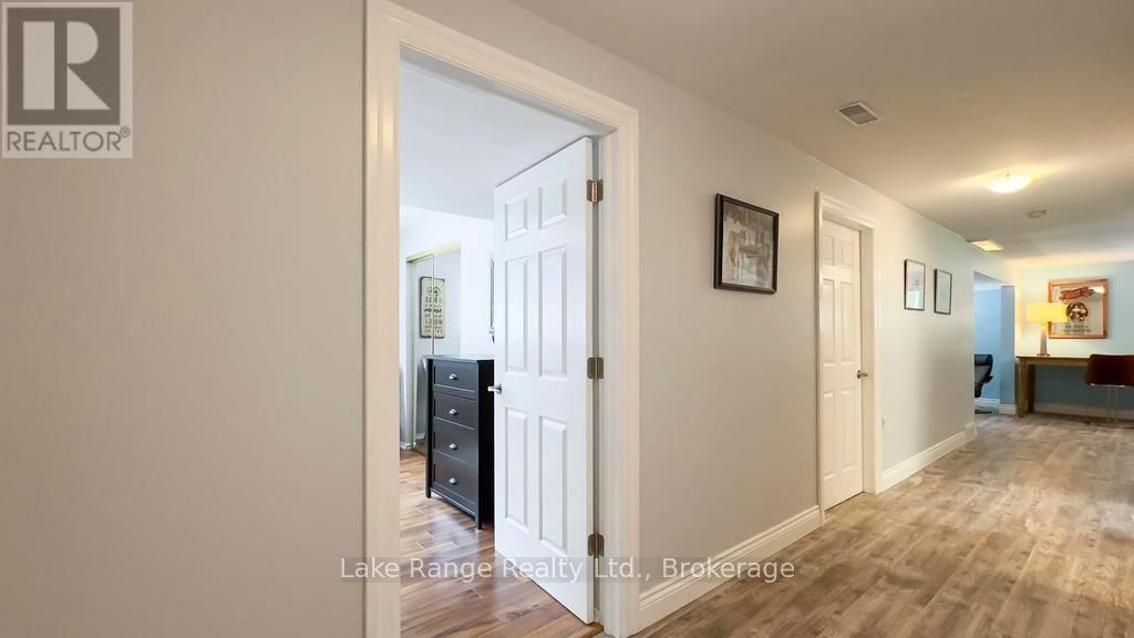201 SHADYWOOD CRESCENT Image 19