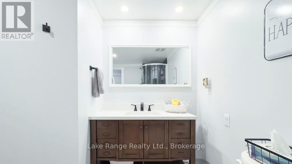 201 SHADYWOOD CRESCENT Image 22