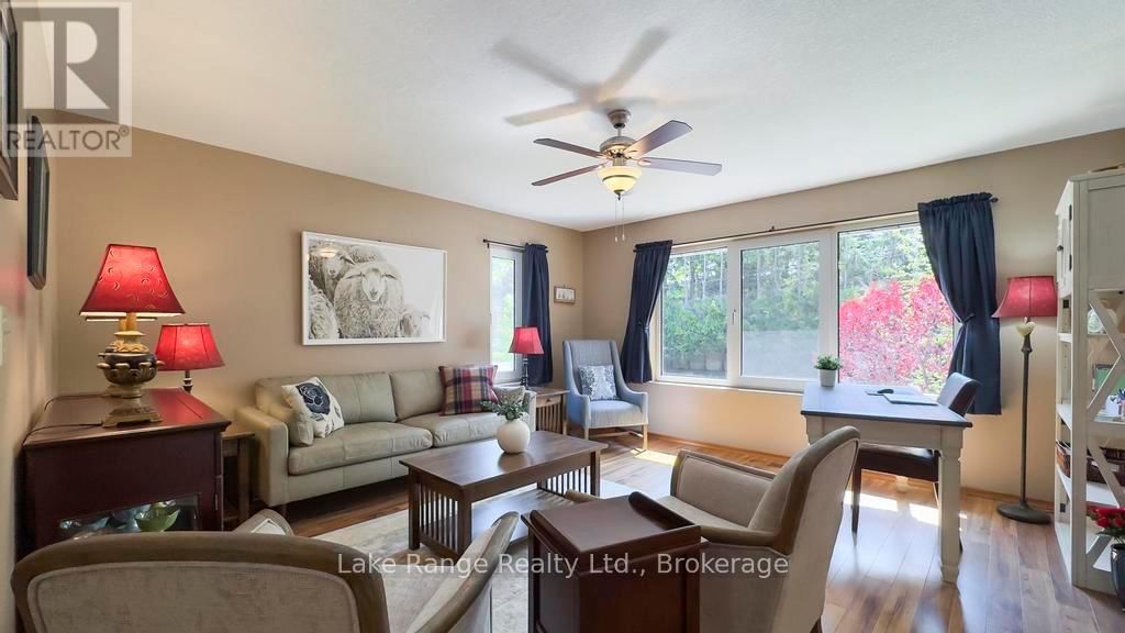 201 SHADYWOOD CRESCENT Image 6