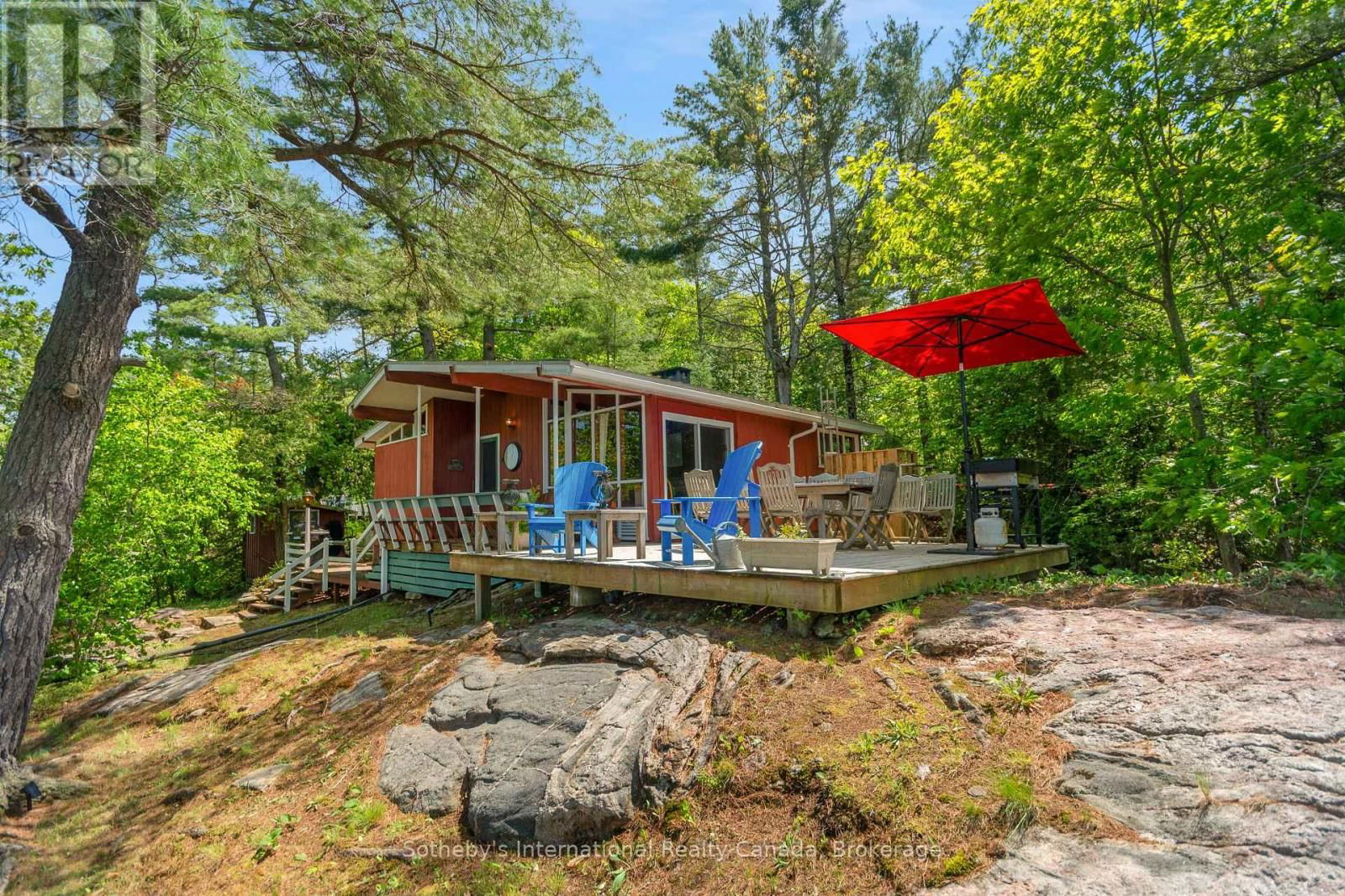 5096 ISLAND 865 Image 14