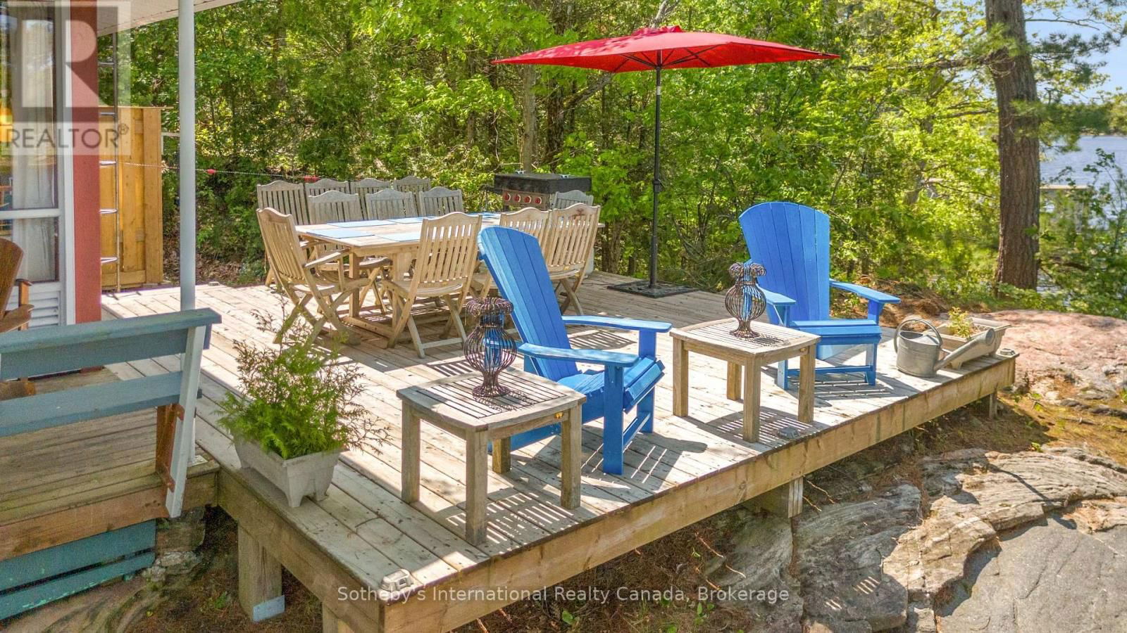 5096 ISLAND 865 Image 21