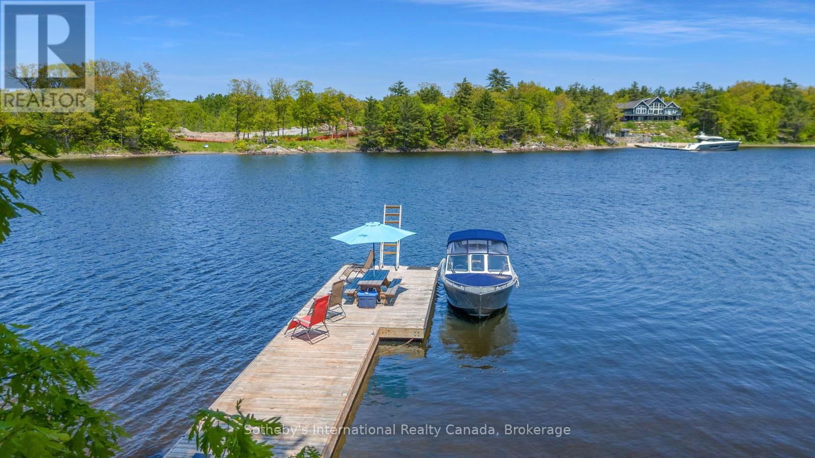 5096 ISLAND 865 Image 25