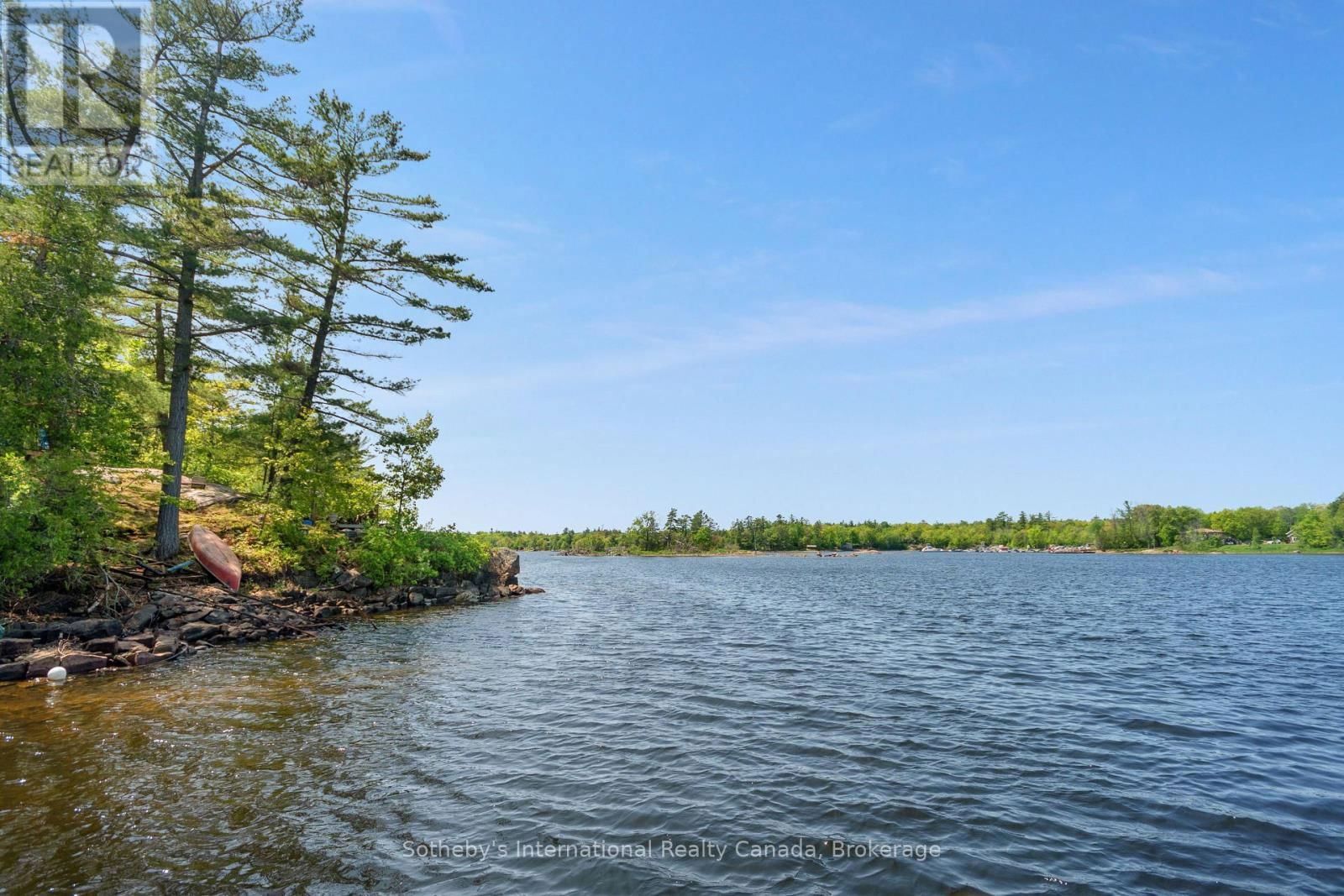 5096 ISLAND 865 Image 29