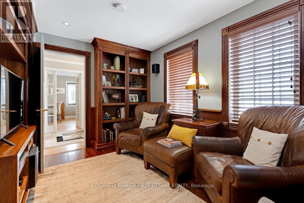 10 PERKINS BOULEVARD Image 13