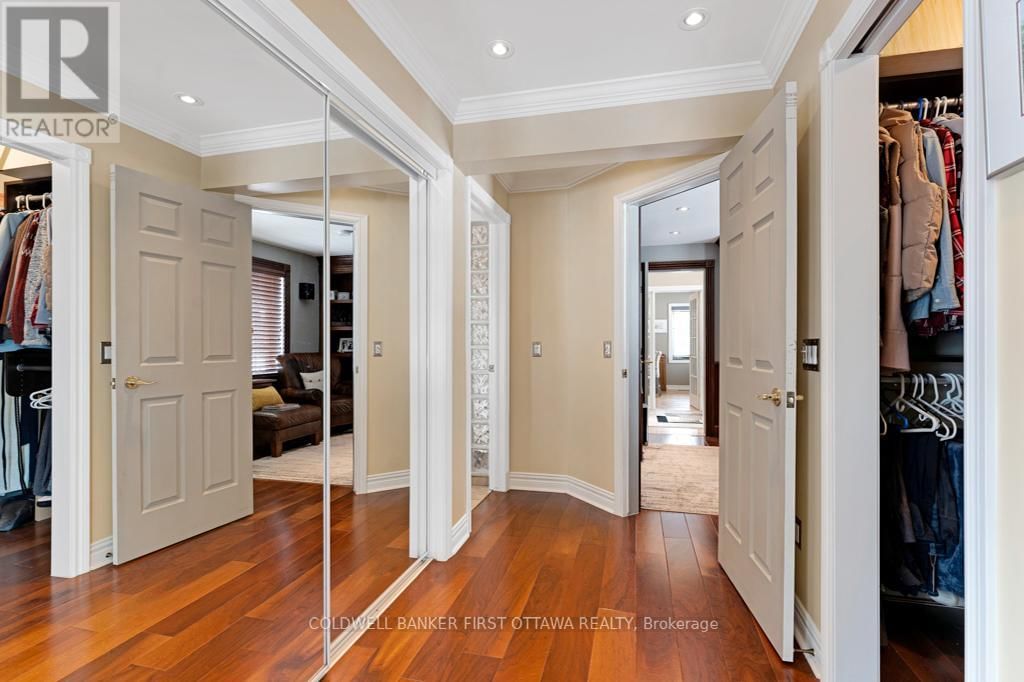 10 PERKINS BOULEVARD Image 14