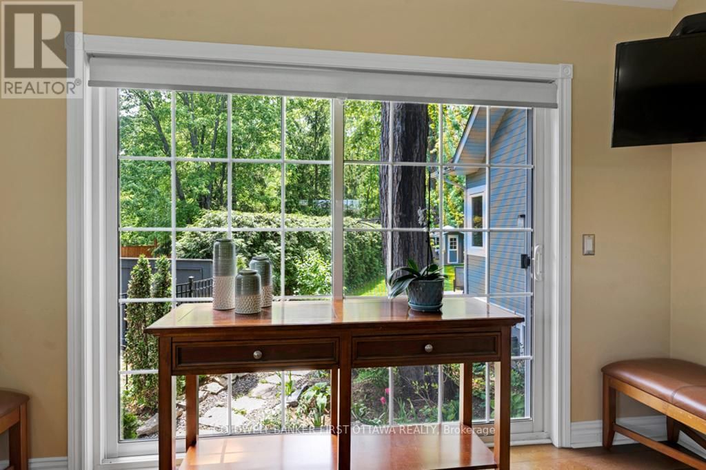 10 PERKINS BOULEVARD Image 16