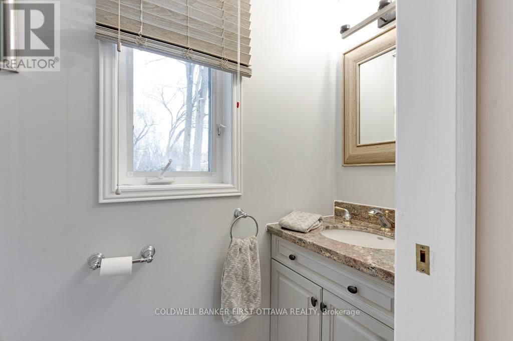 10 PERKINS BOULEVARD Image 20