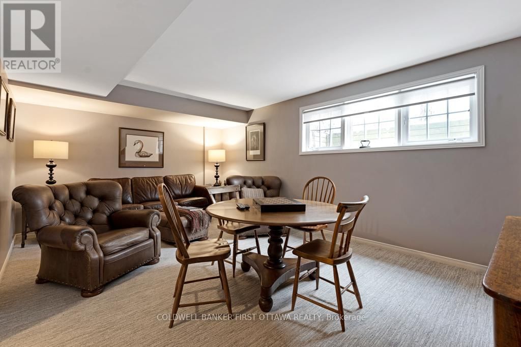 10 PERKINS BOULEVARD Image 27