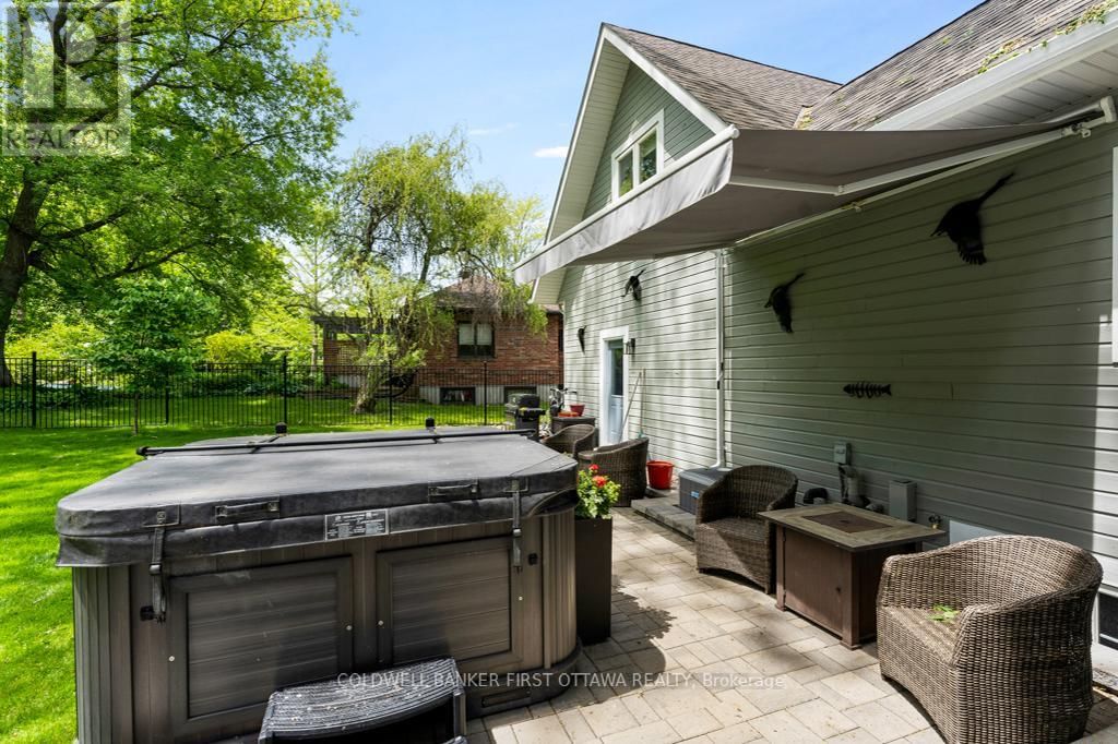 10 PERKINS BOULEVARD Image 39