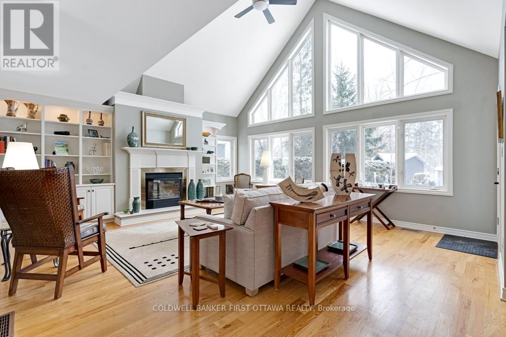 10 PERKINS BOULEVARD Image 7