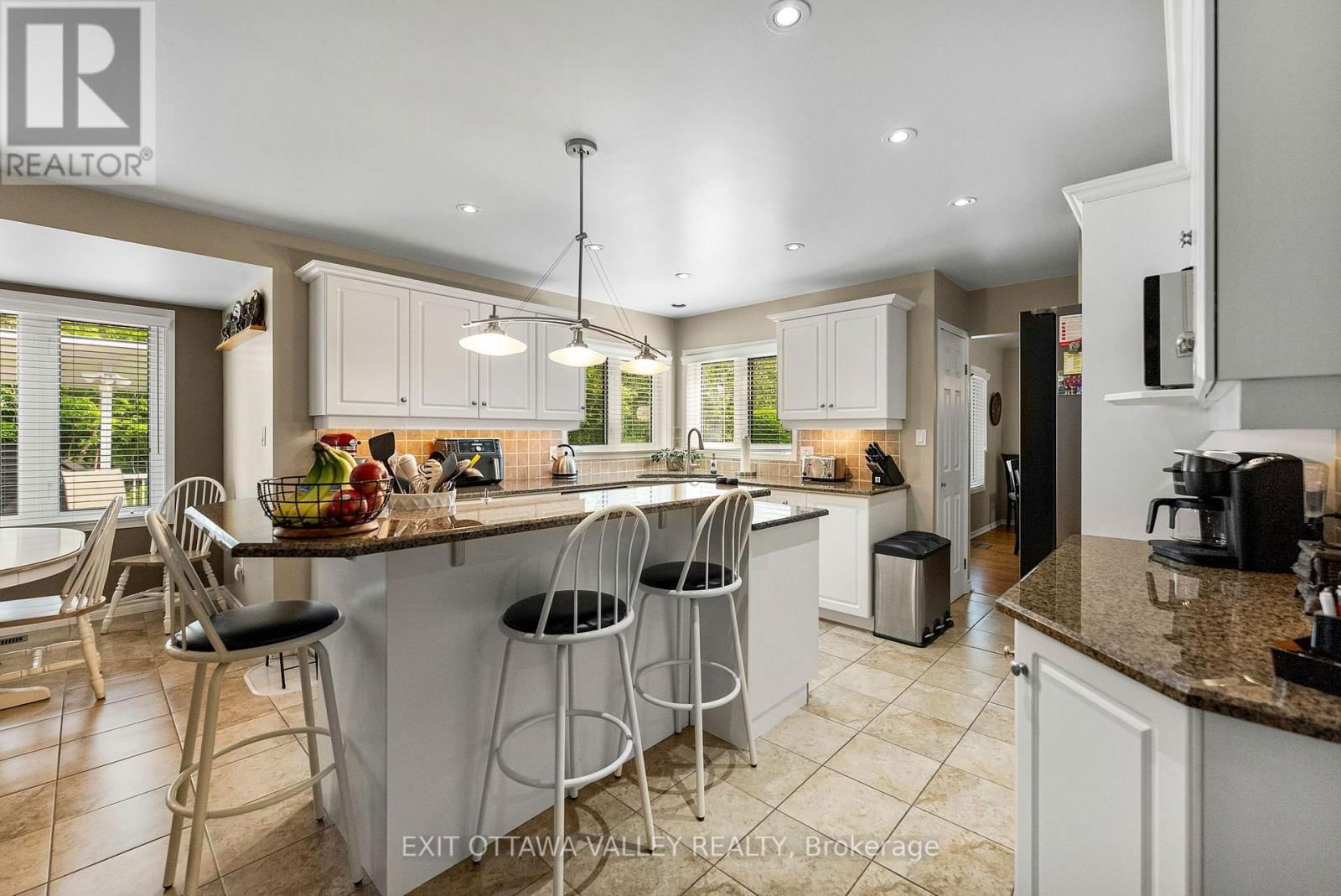 127 OWENS STREET Image 15