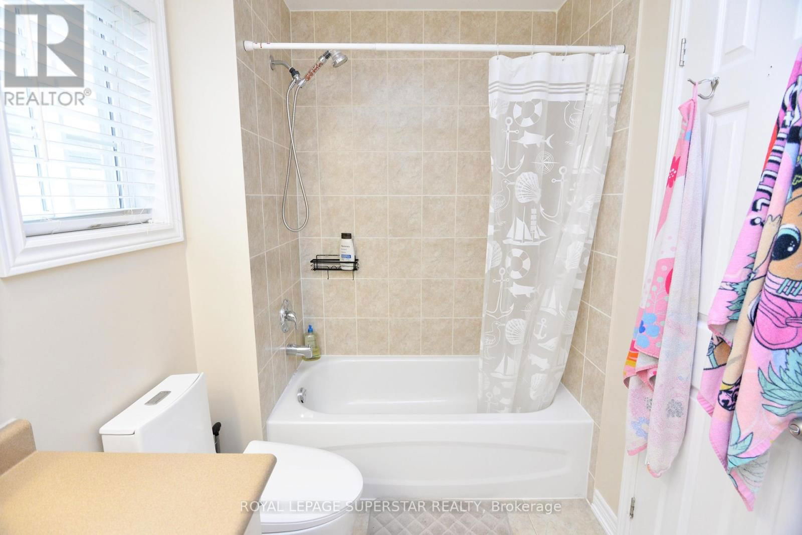 44 BROWVIEW DRIVE Image 10
