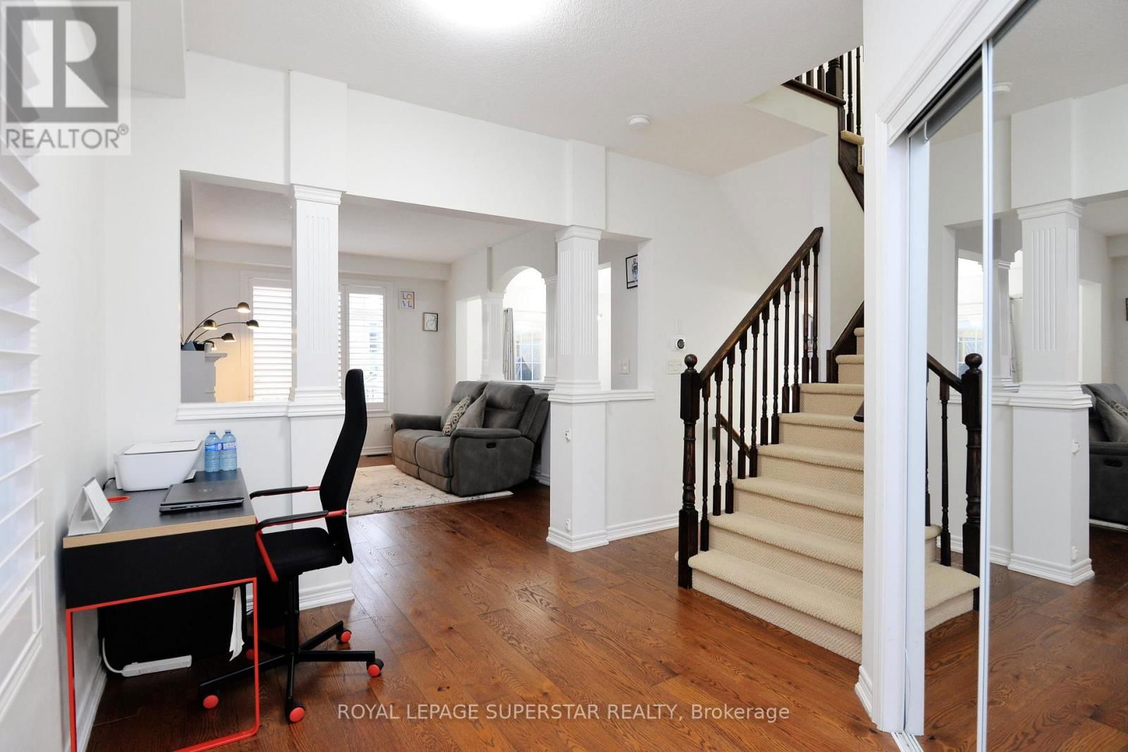 44 BROWVIEW DRIVE Image 25