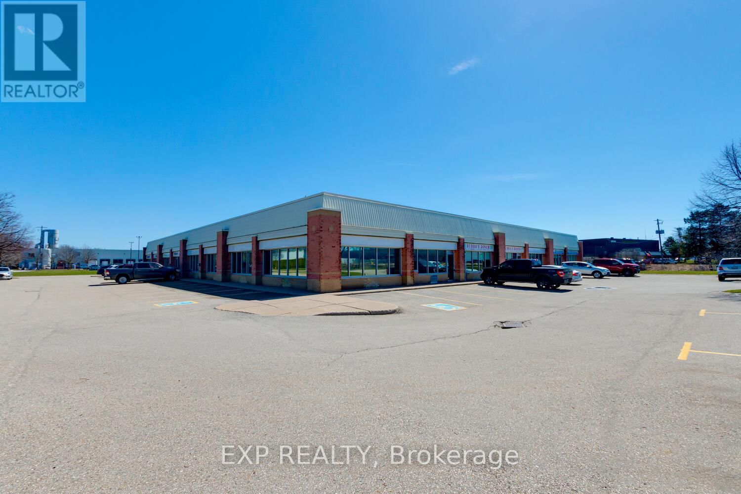 5-7 - 480 SOVEREIGN ROAD Image 2