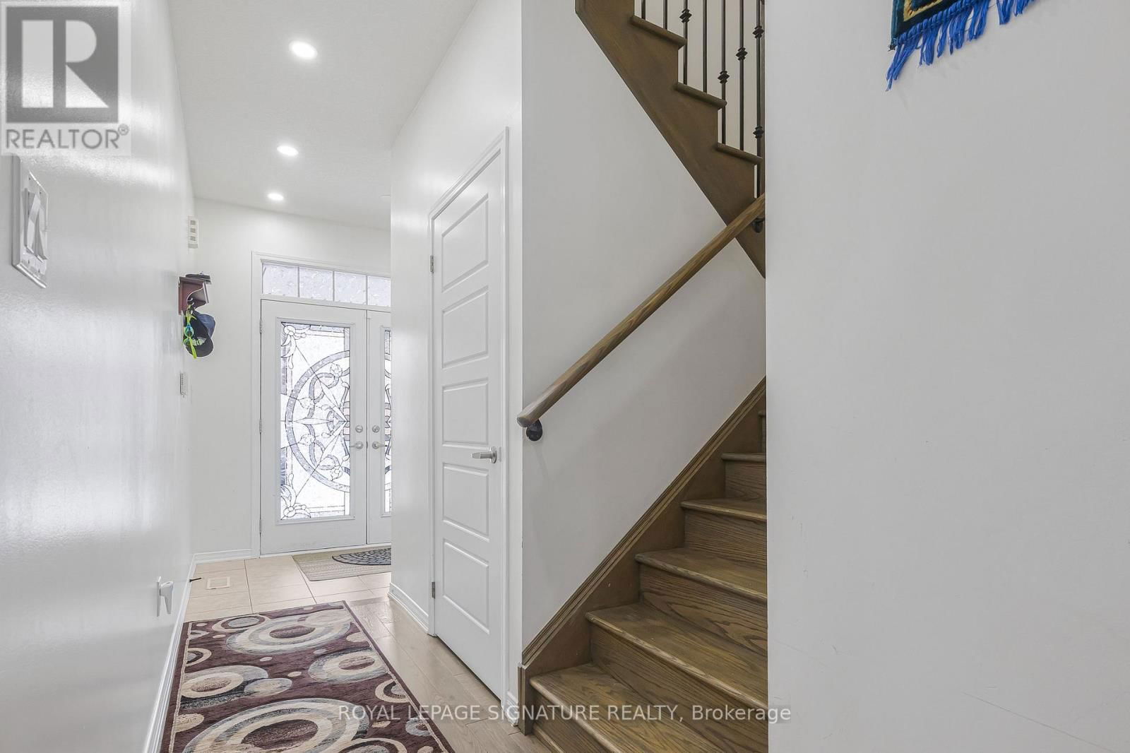 220 BEDROCK DRIVE Image 12