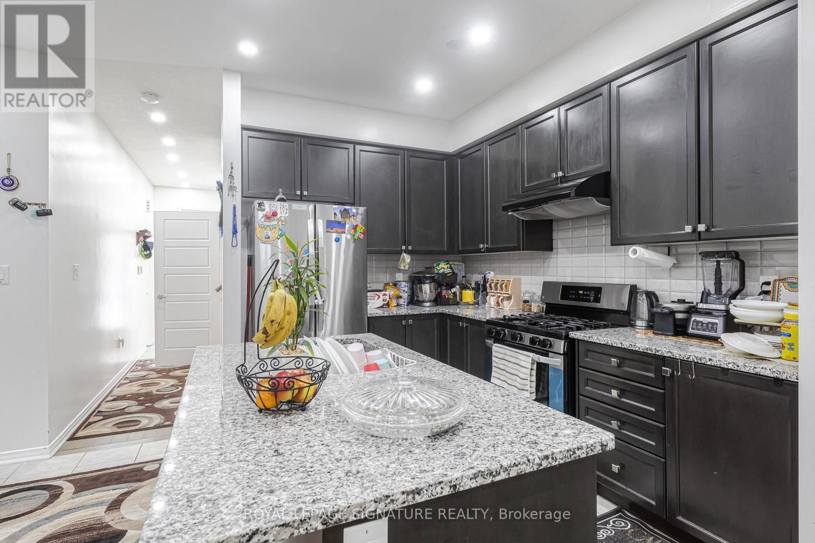 220 BEDROCK DRIVE Image 17