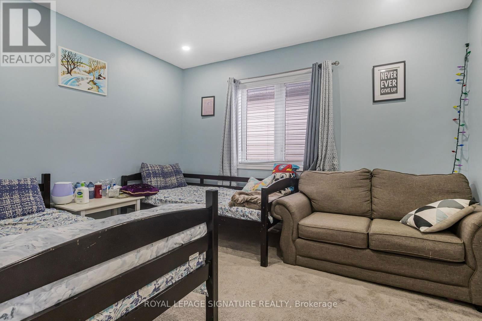 220 BEDROCK DRIVE Image 24