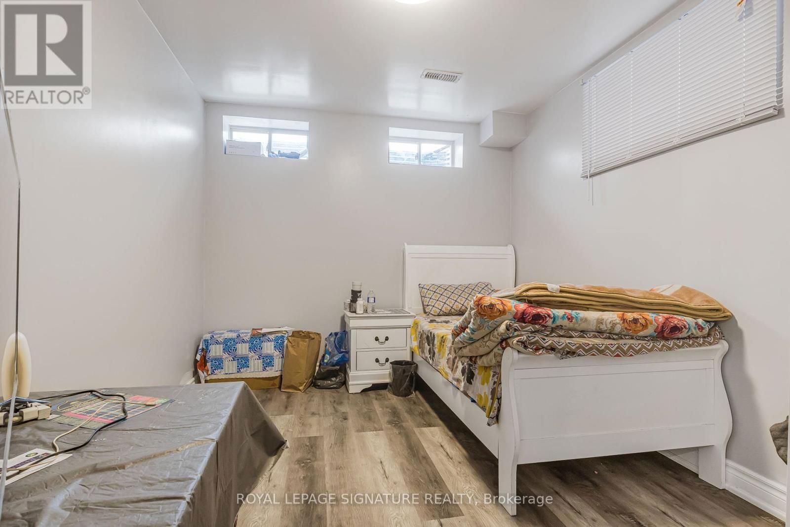 220 BEDROCK DRIVE Image 30
