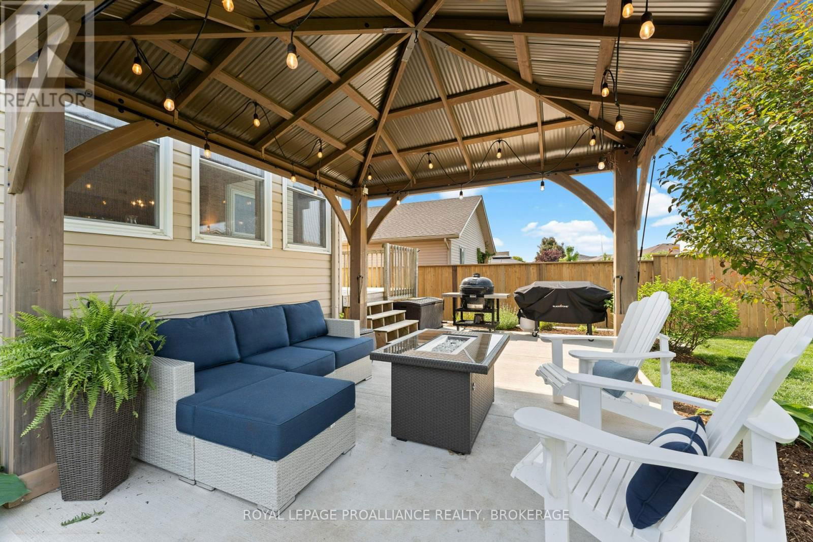 174 SPEERS BOULEVARD Image 35