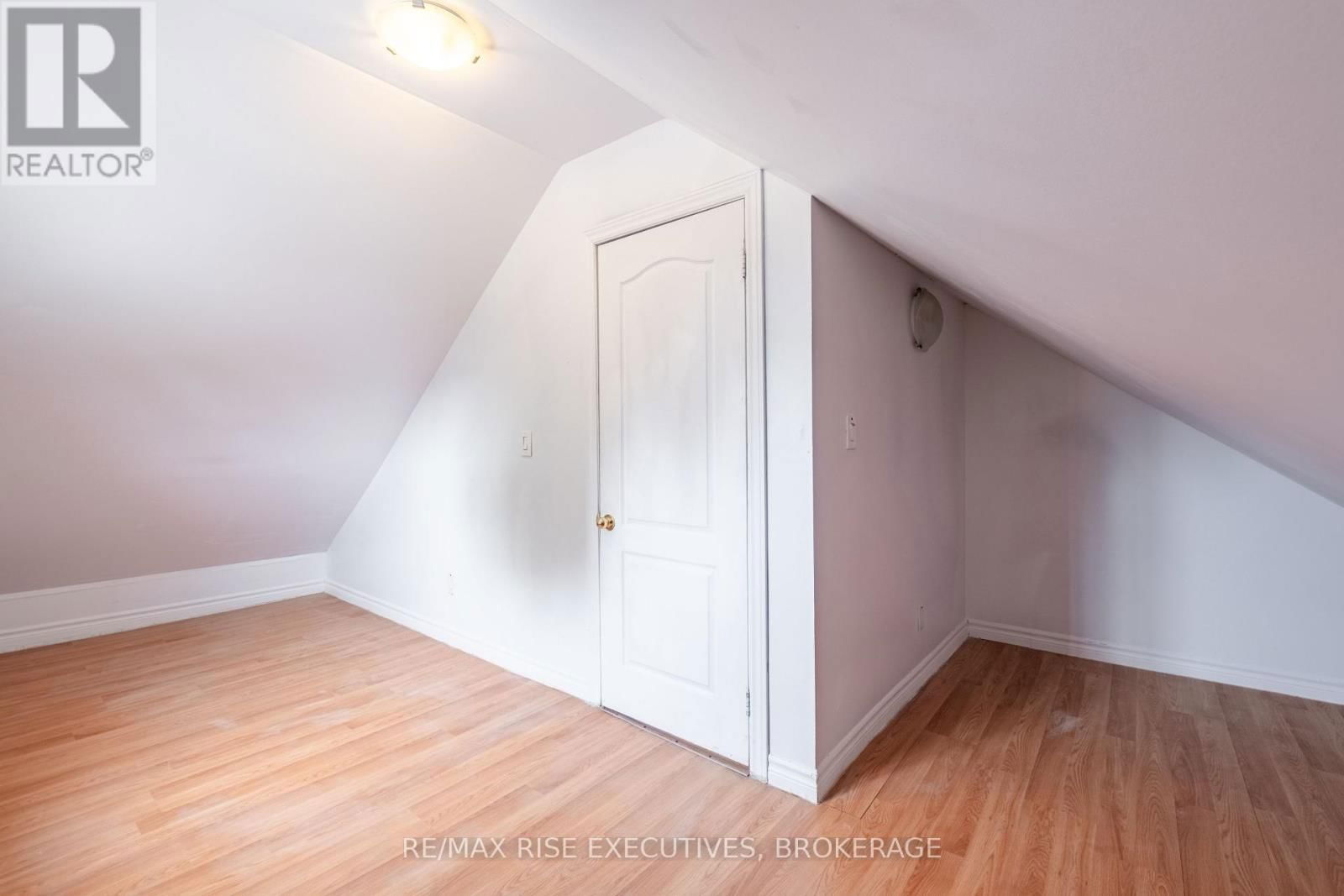 61 SEVENTH AVENUE Image 20