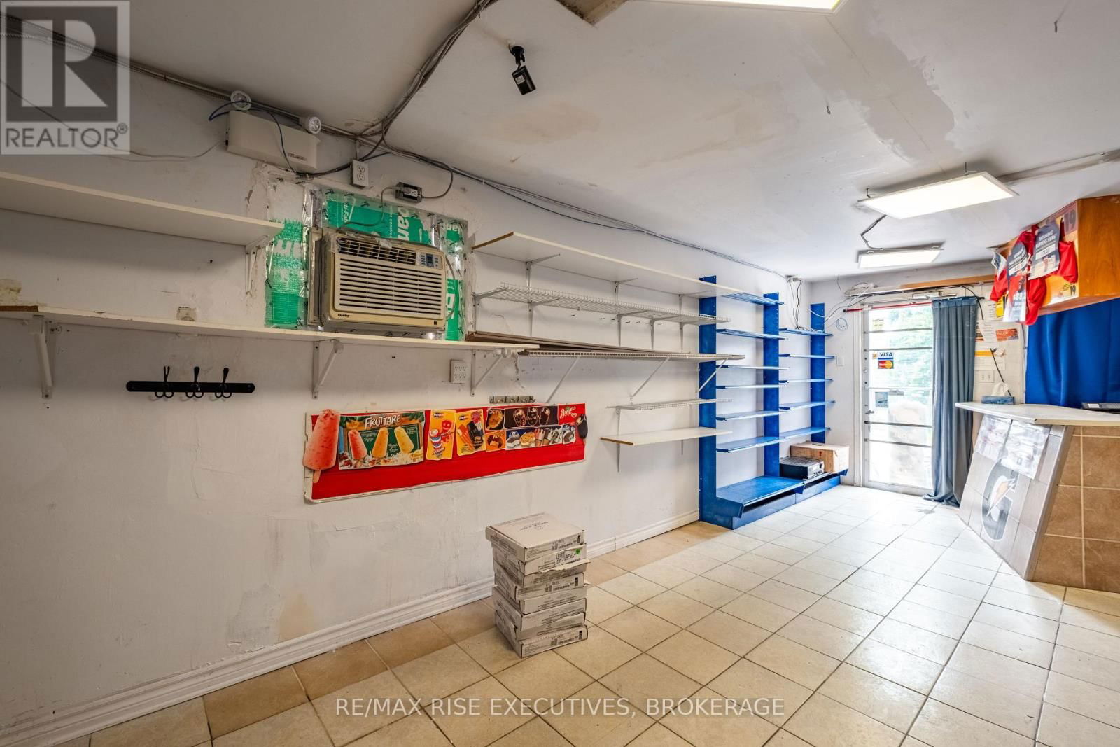 61 SEVENTH AVENUE Image 27