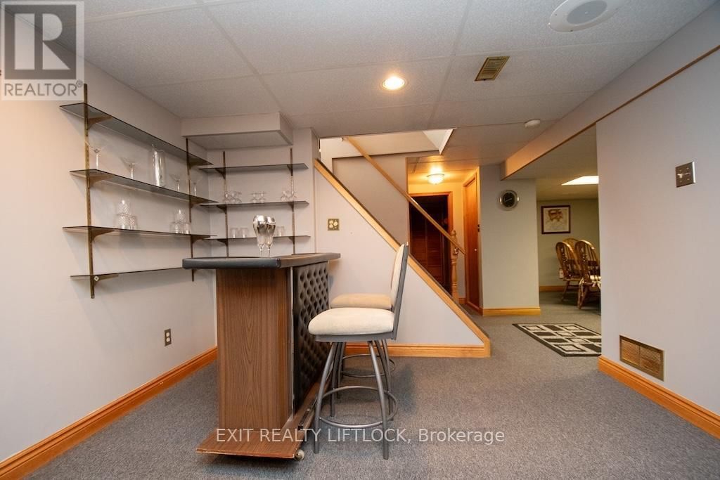 493 HOWDEN STREET Image 28