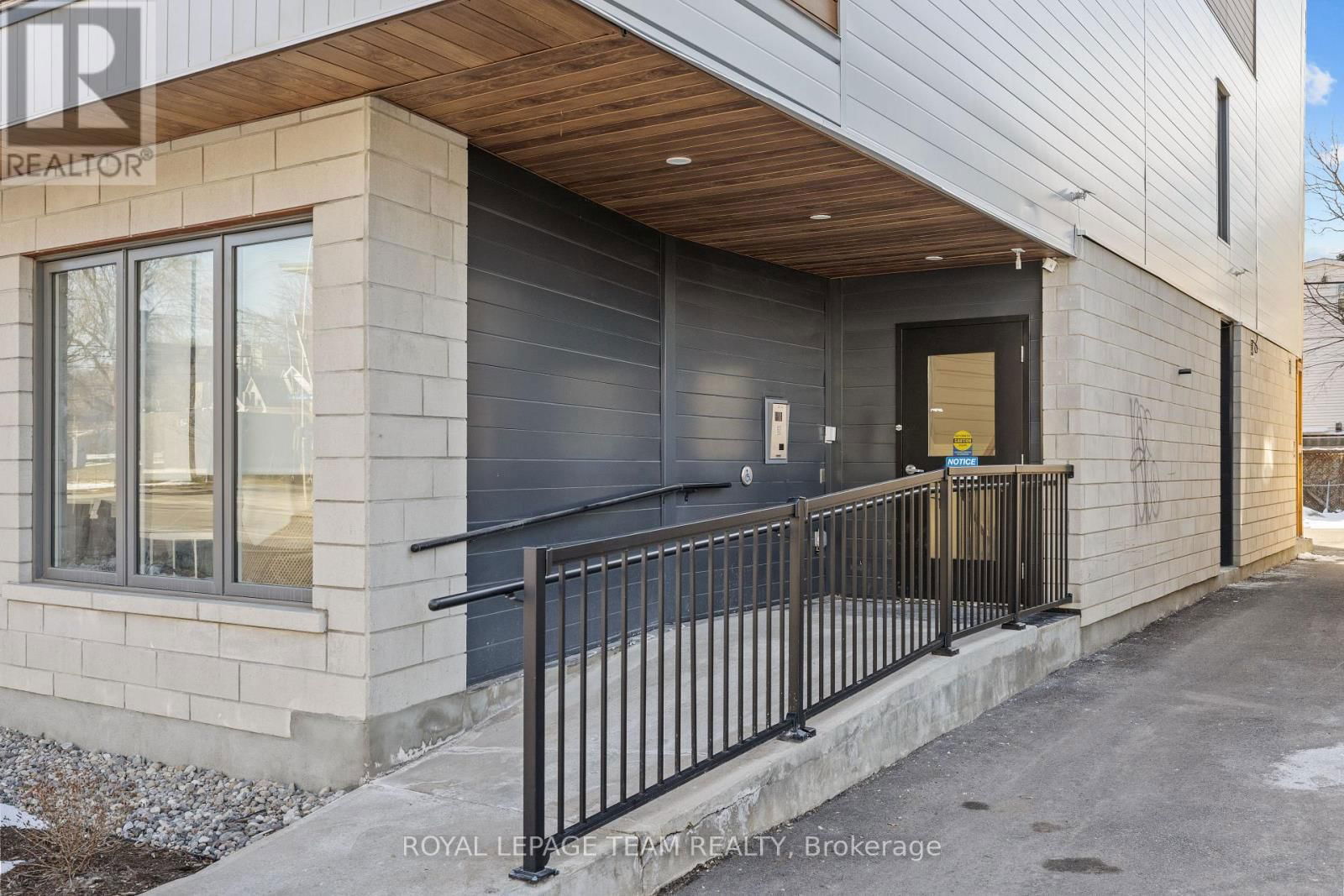 202 - 506 GLADSTONE AVENUE Image 2