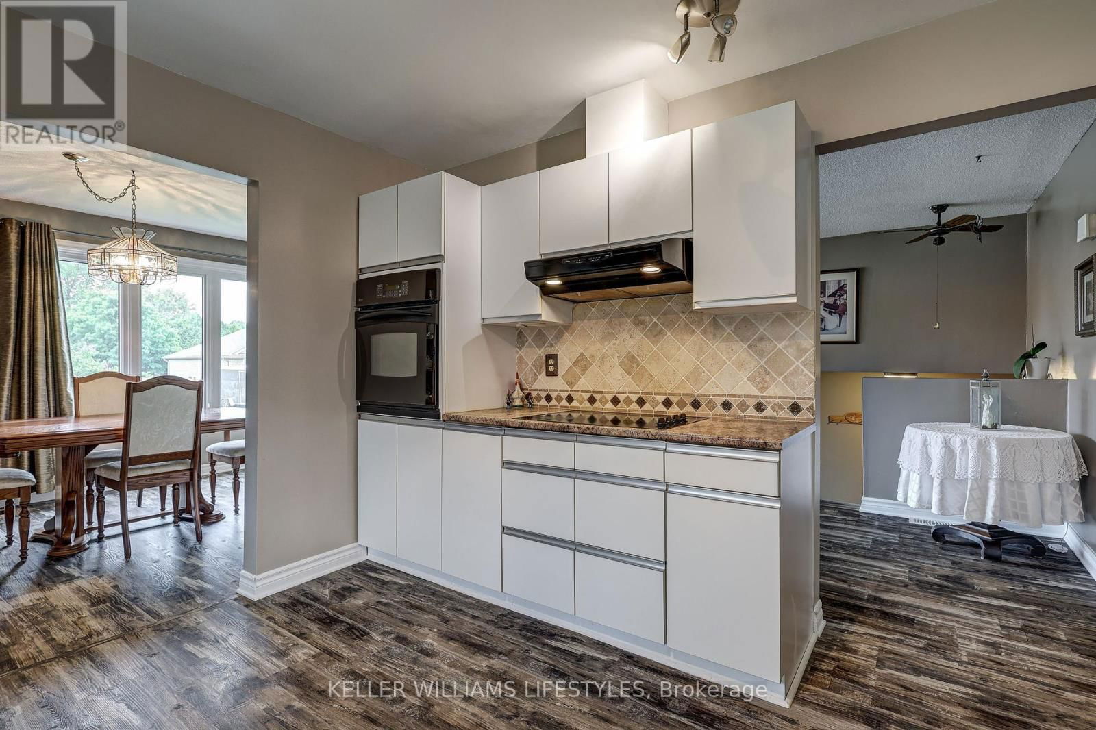 17 SHARPE DRIVE Image 13