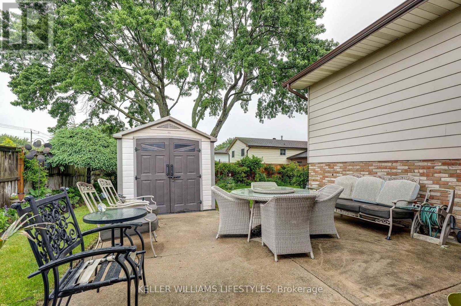 17 SHARPE DRIVE Image 37