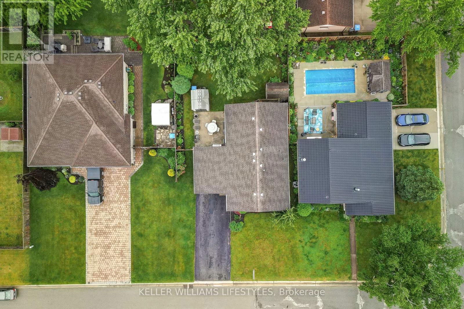 17 SHARPE DRIVE Image 44