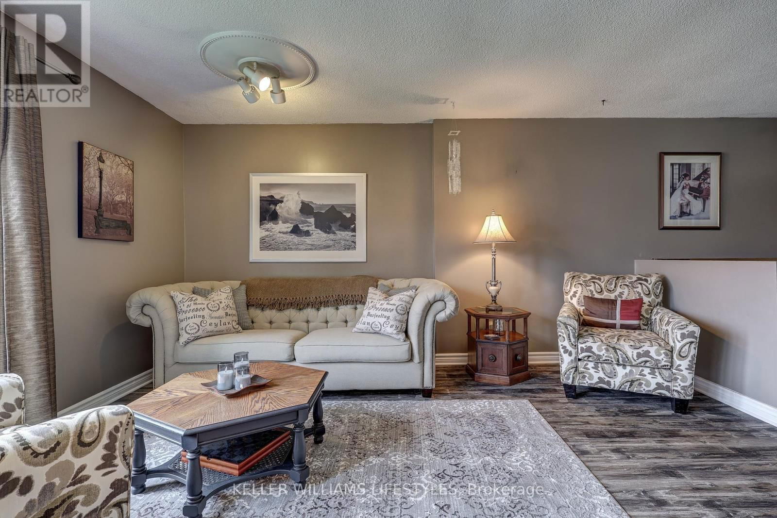17 SHARPE DRIVE Image 8